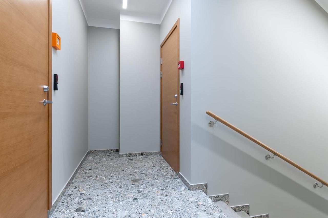 Self-Check-In Spacious 1 Bedroom Apartment With Free Parking Tallinn Exterior photo